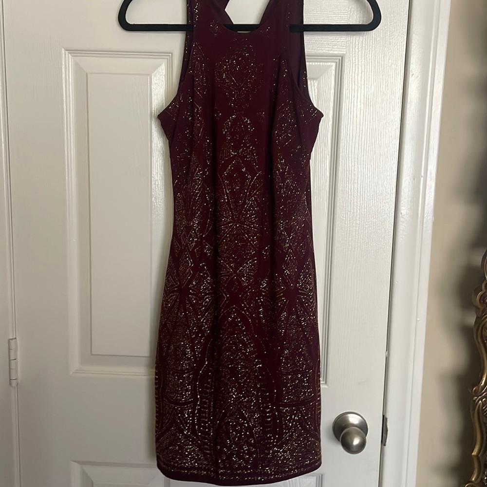 Bodycon dress. Glitter.